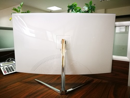 WESCOM 31.5寸曲面護(hù)眼顯示器新品上市