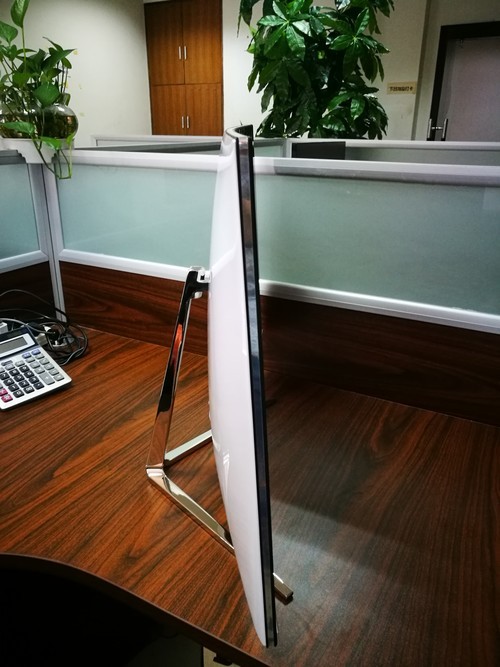 WESCOM 31.5寸曲面護(hù)眼顯示器新品上市