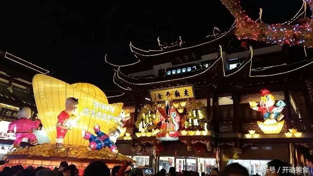 城隍廟新玩法，傳統(tǒng)與現(xiàn)代交融的新年味！