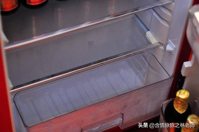 炎炎夏日的救命稻草，東寶93Y圓弧形單門冰箱體驗