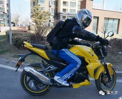 摩托家／聊聊我曾經(jīng)的最愛，08款杜卡迪ducati 696