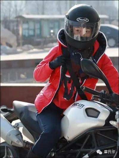 摩托家／聊聊我曾經(jīng)的最愛，08款杜卡迪ducati 696