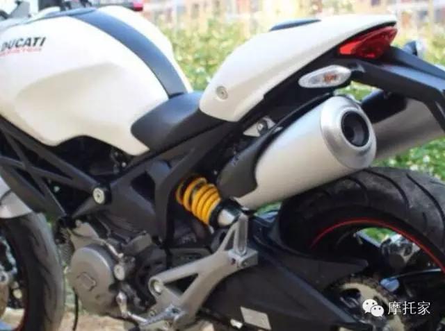 摩托家／聊聊我曾經(jīng)的最愛，08款杜卡迪ducati 696