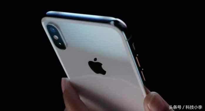 iPhoneX價(jià)格再度狂跌，256G版直降1700元，現(xiàn)在值得入手？