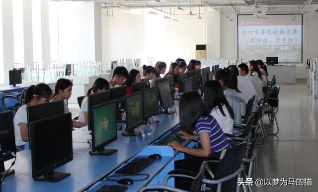 大專生報(bào)考這10個(gè)“專科專業(yè)”靠譜，實(shí)用性很高，畢業(yè)很好找工作