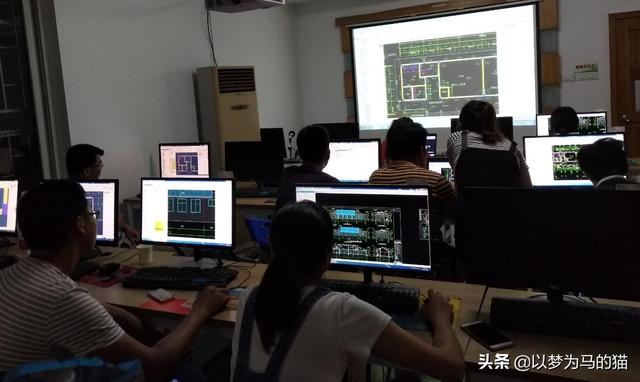 大專生報(bào)考這10個(gè)“?？茖I(yè)”靠譜，實(shí)用性很高，畢業(yè)很好找工作