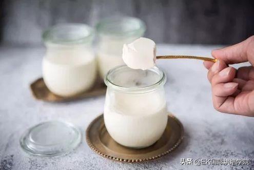 別扔！用不完的淡奶油，還能做這7款小甜品