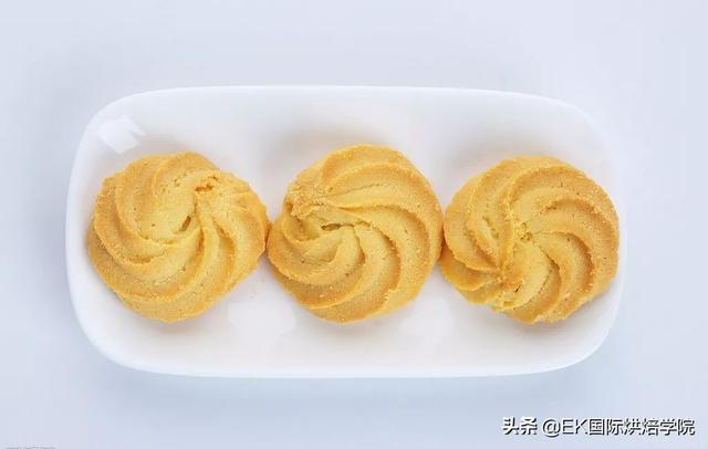 別扔！用不完的淡奶油，還能做這7款小甜品