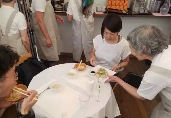 如何讓消費(fèi)者記住你？這幾個(gè)大開腦洞的創(chuàng)意營銷案例！