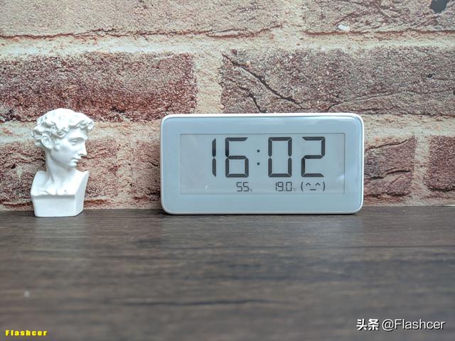 「大F測評16」電子溫濕度計(jì)Pro，不僅僅是看時(shí)間、看溫濕度