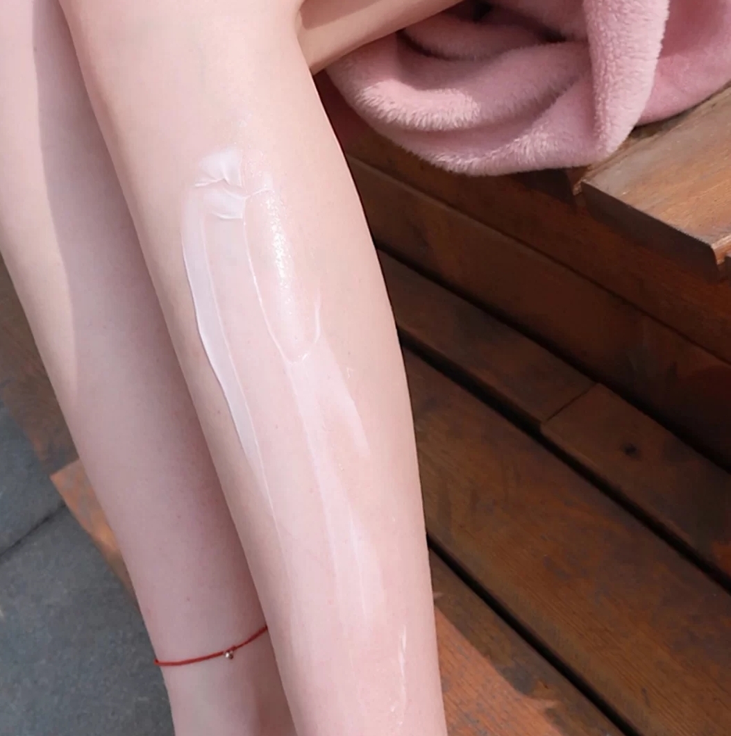 身體乳界的天花板，有便宜有貴，雅頓堪稱前輩，百雀羚甘油十幾元