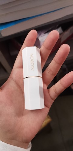 雅邦口紅怎么樣是個(gè)什么品牌，推薦雅邦白管口紅03(日常又百搭)