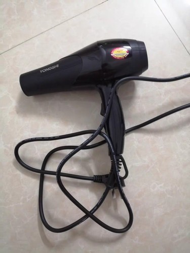 永士電吹風(fēng)機(jī)質(zhì)量怎么樣好用嗎，真實(shí)用戶使用評測(功能多)