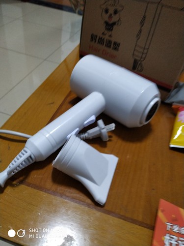 閃洋洋電吹風(fēng)機怎么樣質(zhì)量好嗎，用戶親身測評(價格僅19.9元)