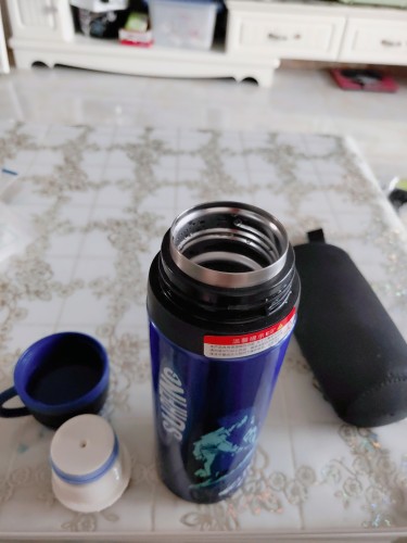 北極行保溫杯怎么樣什么牌子，兒童保溫杯使用體驗(yàn)(國(guó)產(chǎn)品牌)