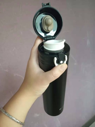 臥龍保溫杯質(zhì)量怎么樣是不是品牌，智能保溫杯使用體驗(yàn)(國產(chǎn)品牌)