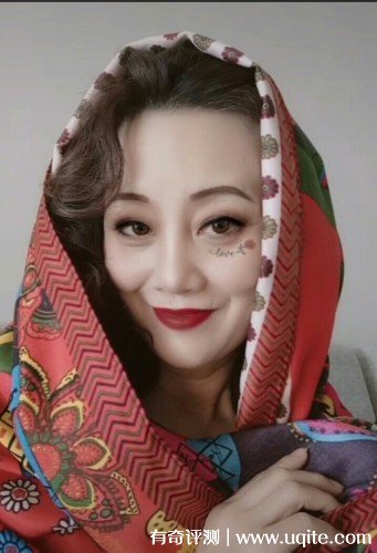 艾尤圍巾怎么樣是什么品牌，民族風(fēng)圍巾使用體驗(yàn)(大眾網(wǎng)銷品牌)