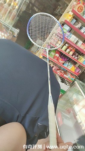 WITESS羽毛球拍怎么樣是什么牌子，國產(chǎn)2260型號評價(價格16元)