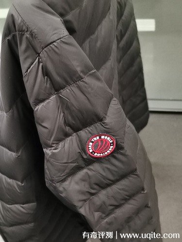 波司登羽絨服怎么樣，專業(yè)做羽絨服42年(暢銷全球72個(gè)國家)
