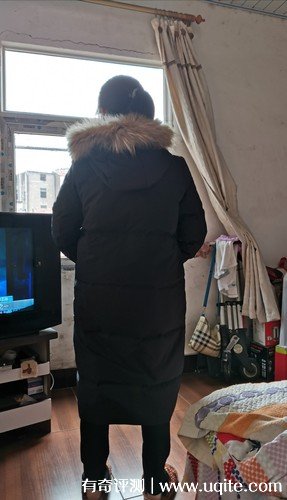 鴨鴨羽絨服怎么樣質(zhì)量如何，真實(shí)使用體驗(yàn)(保暖輕盈舒適自然)