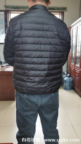 雪中飛羽絨服怎么樣質量如何，真實使用體驗（輕薄/舒適/便攜）