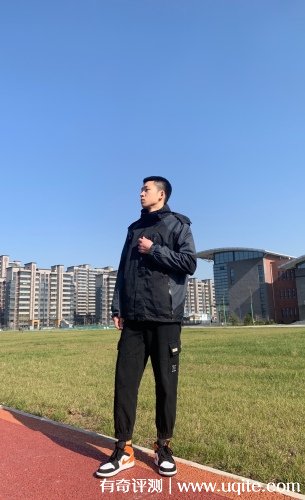 探步者沖鋒衣好不好咋樣什么檔次，使用后真心推薦(知名品牌）