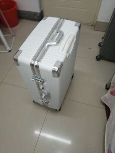 ULDUM行李箱質(zhì)量怎么樣是什么牌子，ULDUM旅行箱親測(國產(chǎn))