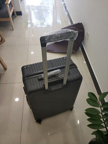 雷杰尼箱包質量怎么樣是品牌好嗎，拉桿箱效果評測(國產)