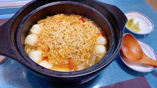 曼達(dá)尼砂鍋質(zhì)量怎么樣好嗎安全嗎，使用效果評(píng)價(jià)(質(zhì)優(yōu)價(jià)廉)