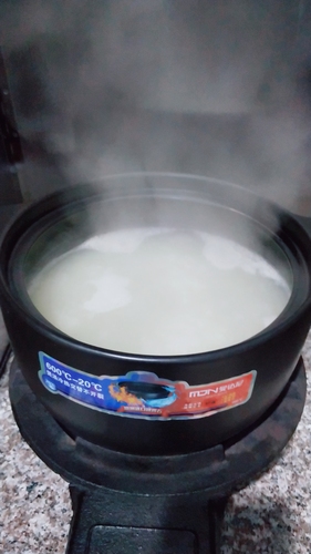 曼達(dá)尼砂鍋質(zhì)量怎么樣好嗎安全嗎，使用效果評(píng)價(jià)(質(zhì)優(yōu)價(jià)廉)