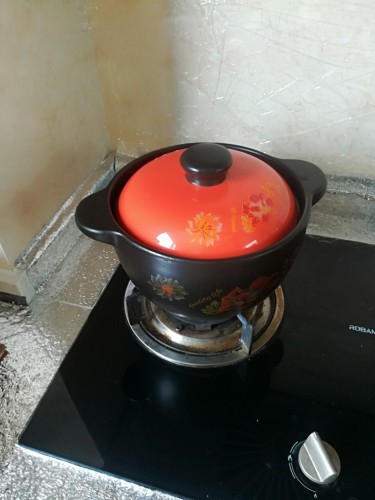 曼達(dá)尼砂鍋質(zhì)量怎么樣好嗎安全嗎，使用效果評(píng)價(jià)(質(zhì)優(yōu)價(jià)廉)