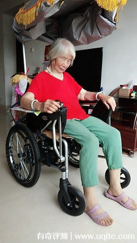 上海互邦輪椅質(zhì)量怎么樣多少錢，電動輪椅d3優(yōu)缺點(價格3080元)